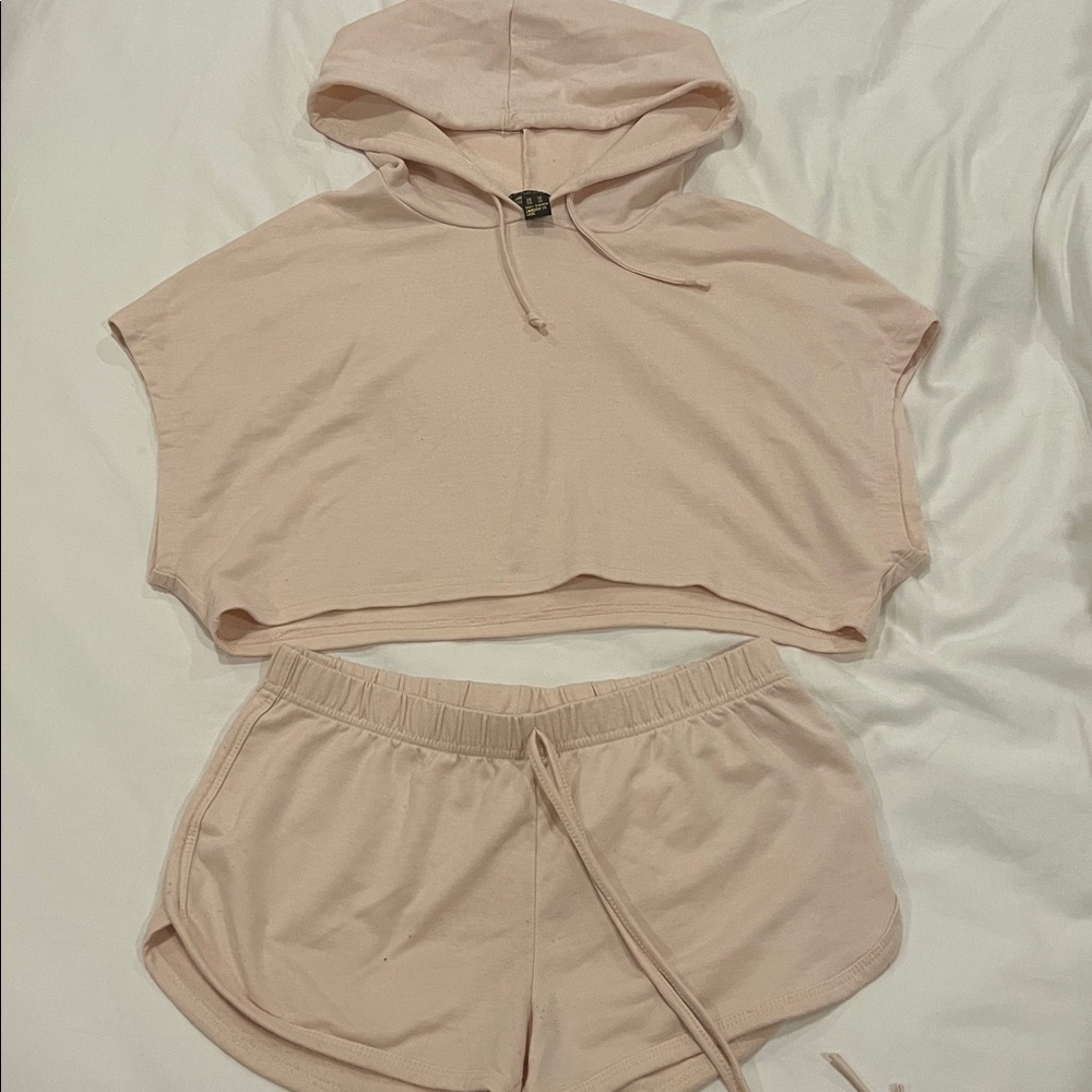 Pink cropped two piece set (tshirt hoodie + shorts)